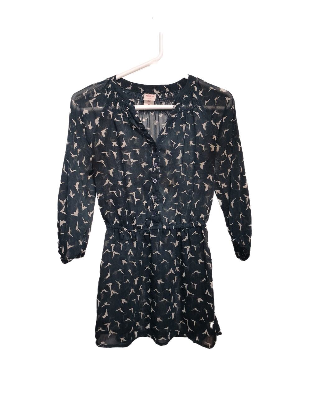 Mossimo Women's Shirt Size XS